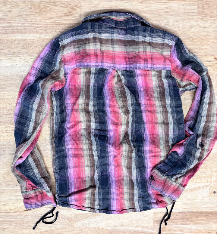 Roxy Plaid Button-Up Shirt – Medium