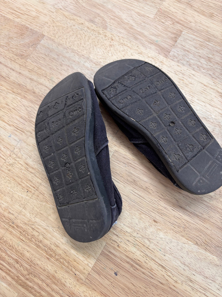 Toms Black Shoes – Toddler 9 (Fair)