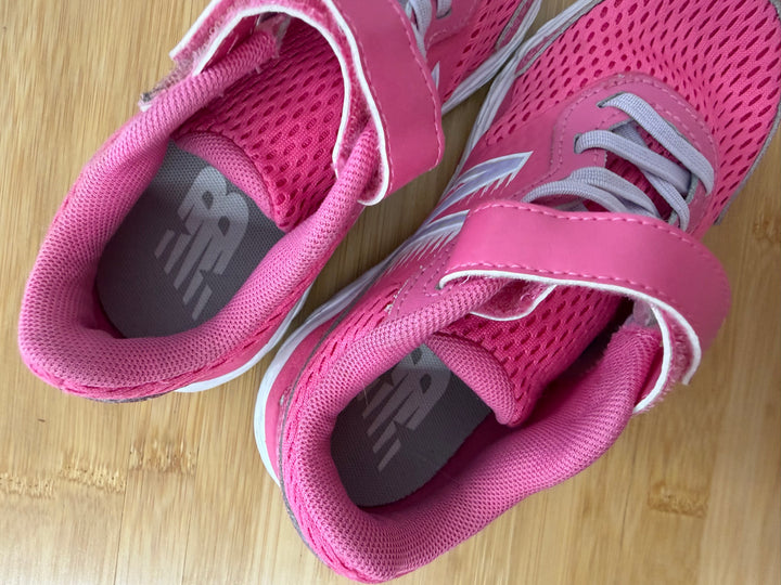 New Balance Runners – 12 | Pink Excellent Like New