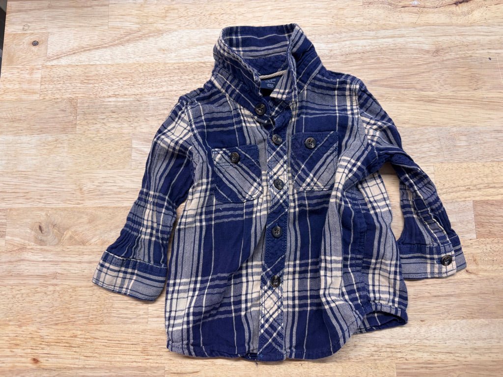 GAP Button - Up Shirt – Size 6 - 12M Navy/Brown Plaid - Nest and Sprout - Consignment