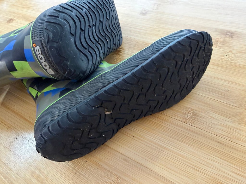 Bogs Rain Boots – Youth 3 | Blue Green Grid Block | Play - Nest and Sprout-Consignment