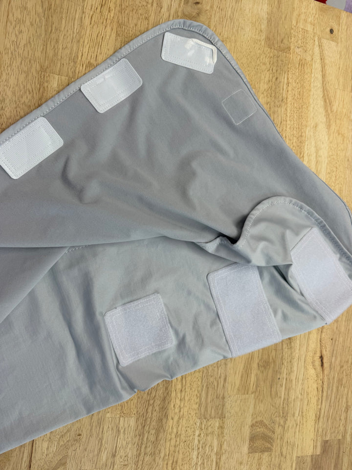 The Ollie Swaddle – Newborn | Grey Velcro Like New