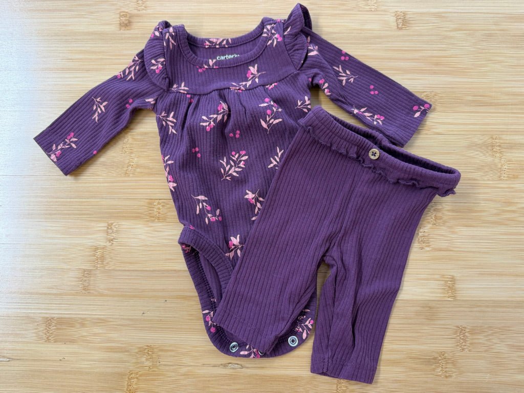 Carter's Two-Piece Set – Newborn | Eggplant Ribbed Long Sleeve Fauna Print Ruffle Sleeve & Leggings - Nest and Sprout-Consignment