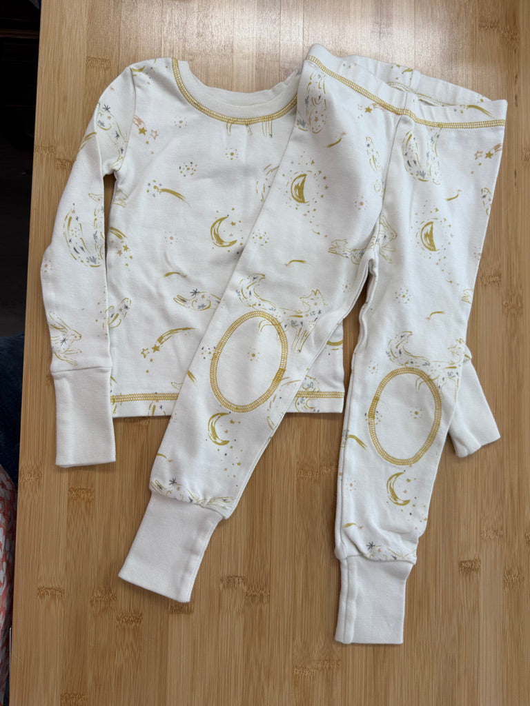 Pehr Two-Piece Cotton PJ Set – 2/3T | Cream Star Print