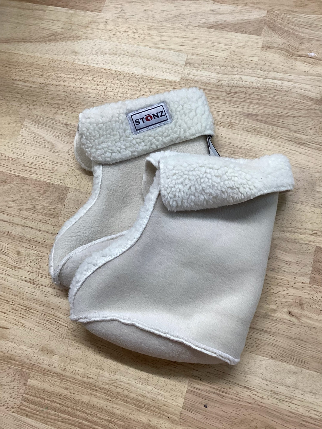 STONZ XL Fleece Liners – Cream