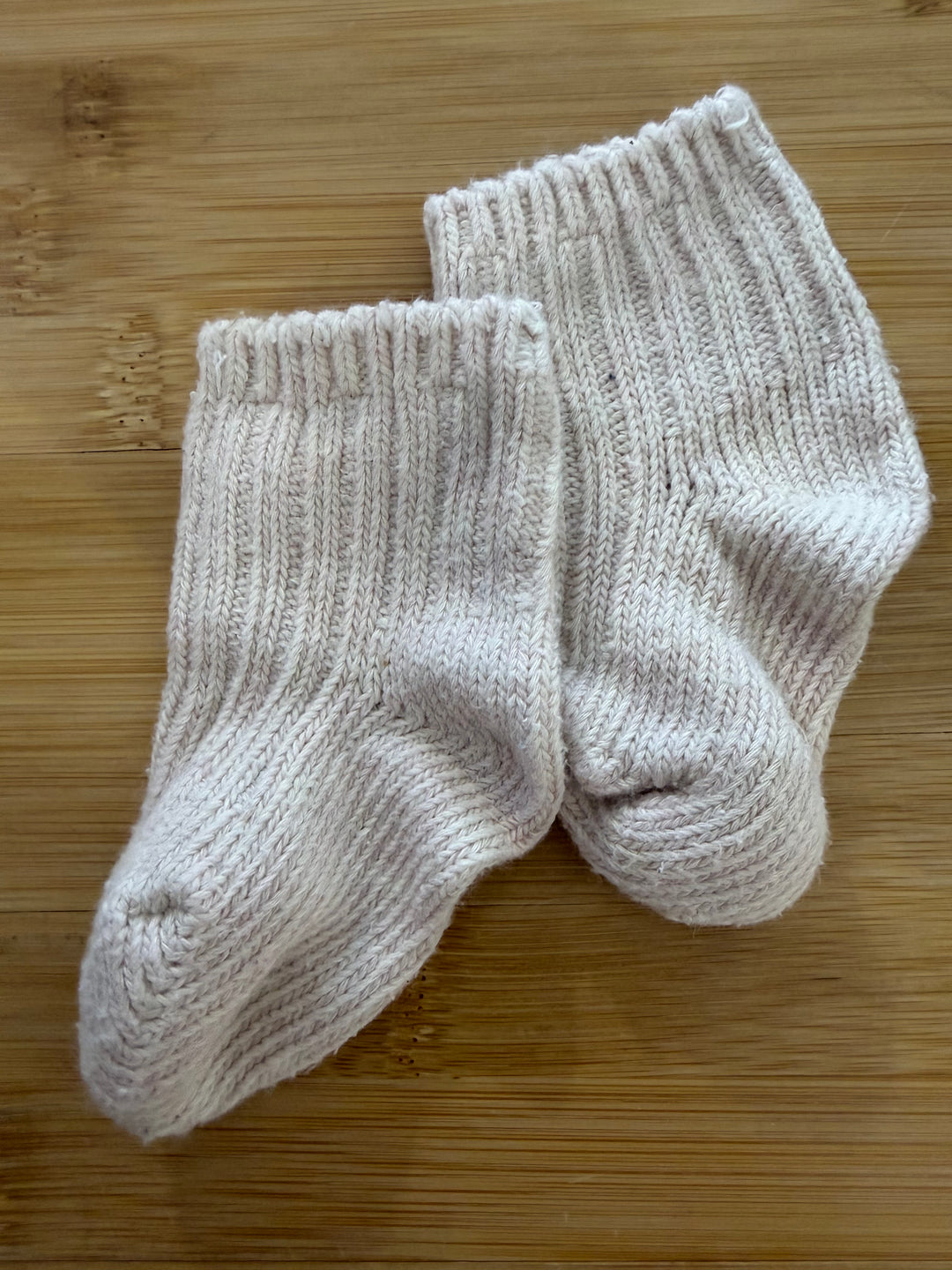 Knit Infant Socks – One Size | Pink & Light Pink