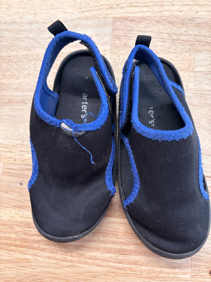 Carters Size 7/8 Water Shoes – Play Condition