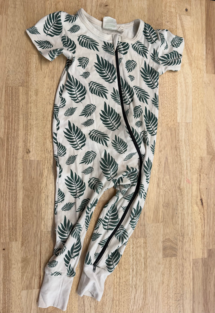 Parade Organics Zip-Up Sleeper – 18-24 Months | Cream with Green Fauna Print