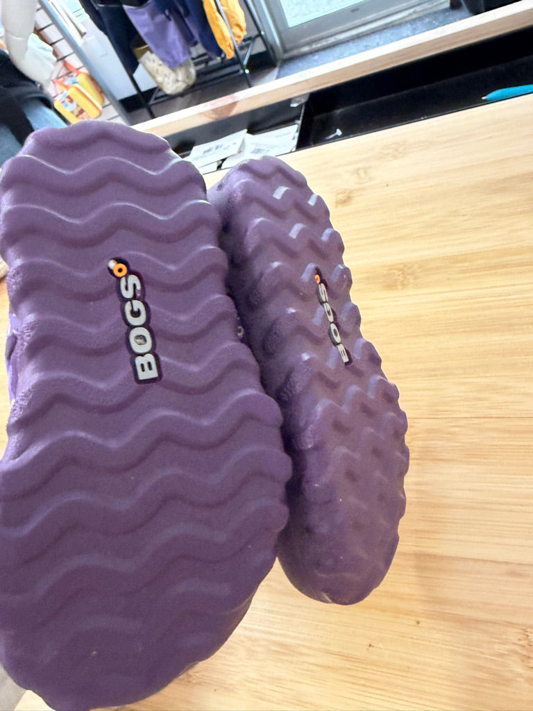 Bogs Insulated Snow Boots – 8 | Purple Wool Print -20°C Ankle Low Height