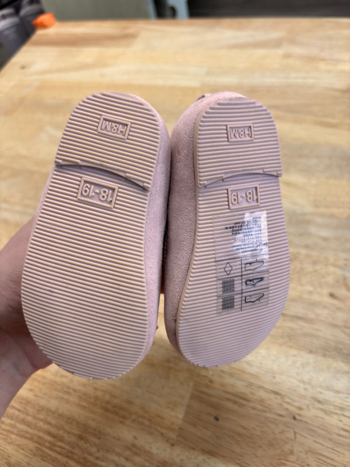 The Children’s Place Ballet Slippers – 6-12M