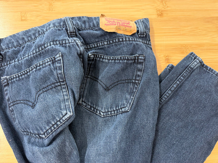 Levi's Jeans – 14 Regular | 27x27 | Dark Wash