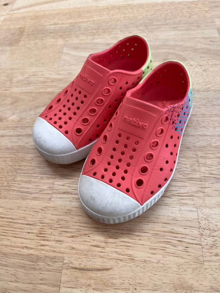 Native Shoes – Size C6 - Nest and Sprout - Consignment