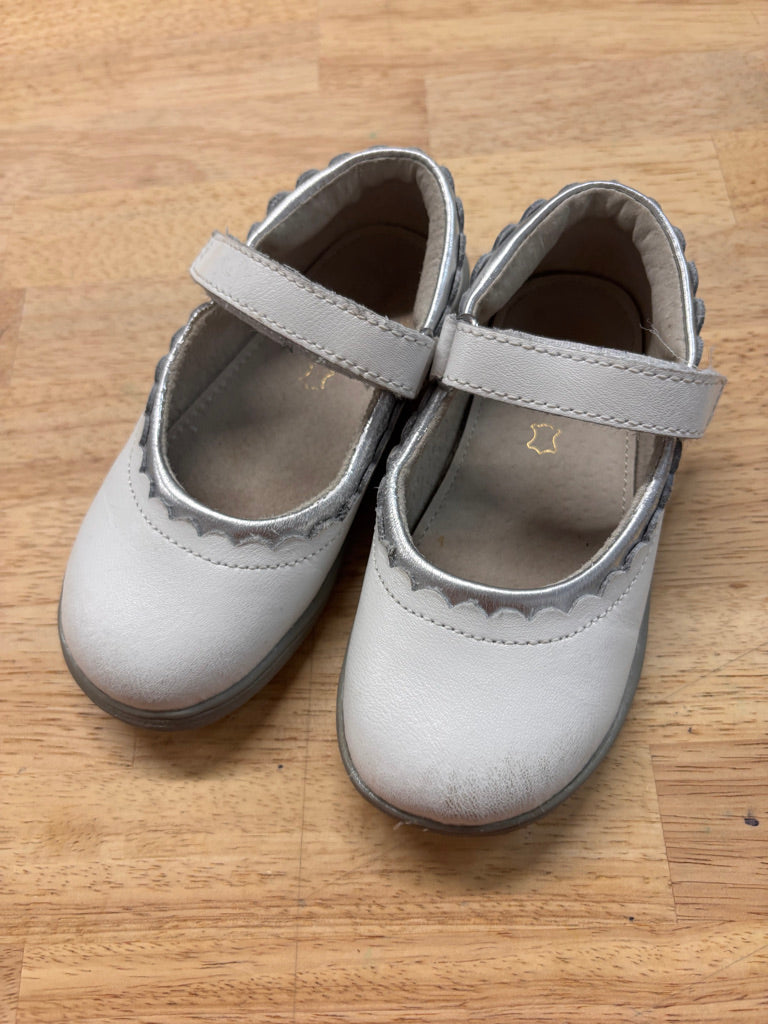 See Kai Run Size 10 Mary Janes