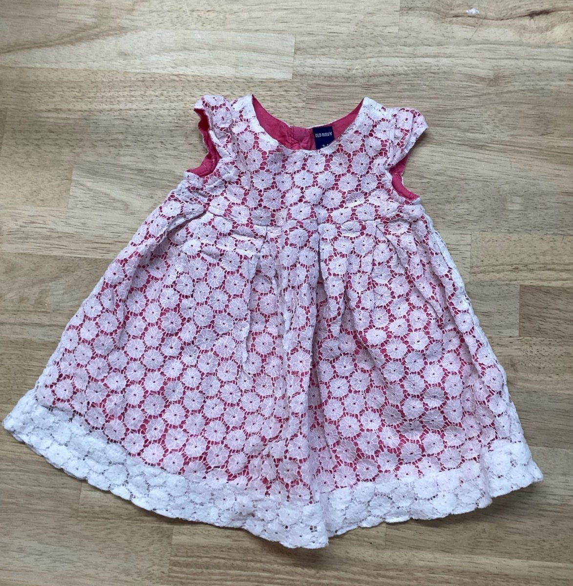 Old Navy 3–6M Dress – Pink with White Lace Overlay - Nest and Sprout-Consignment