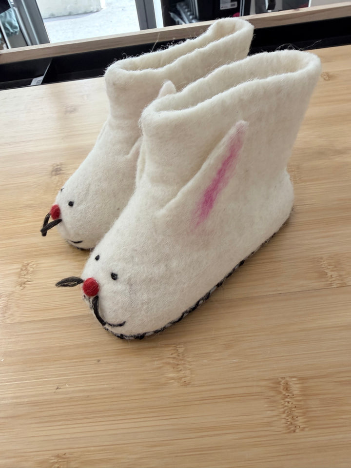 Beau et Fou Felted Bunny Slippers – EU 24/25 (US 8) | Reinforced Soles