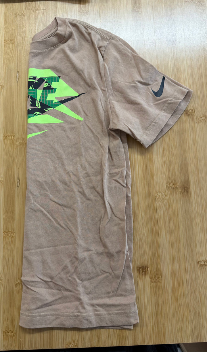Nike Short Sleeve Shirt – L (12–13Y) | Beige Neon Graphic
