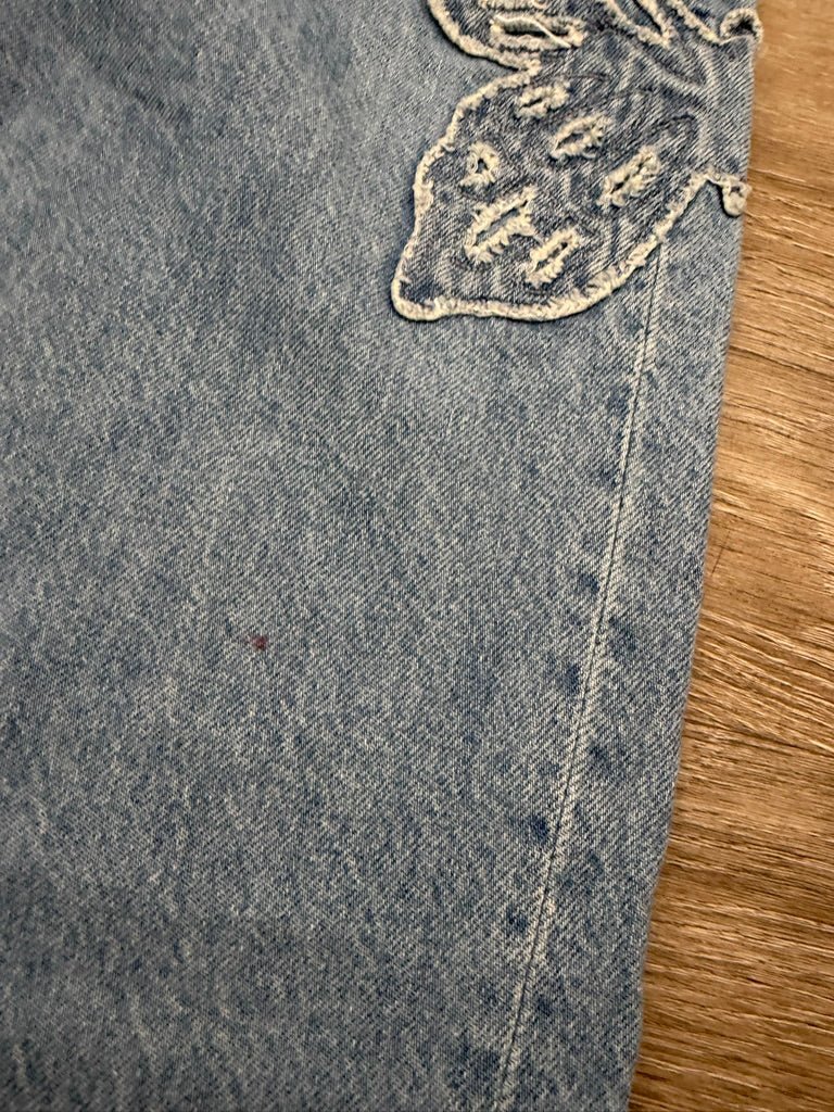 Gap Wide Leg Jeans – 18 | Light Denim Butterfly Embroidered Patch