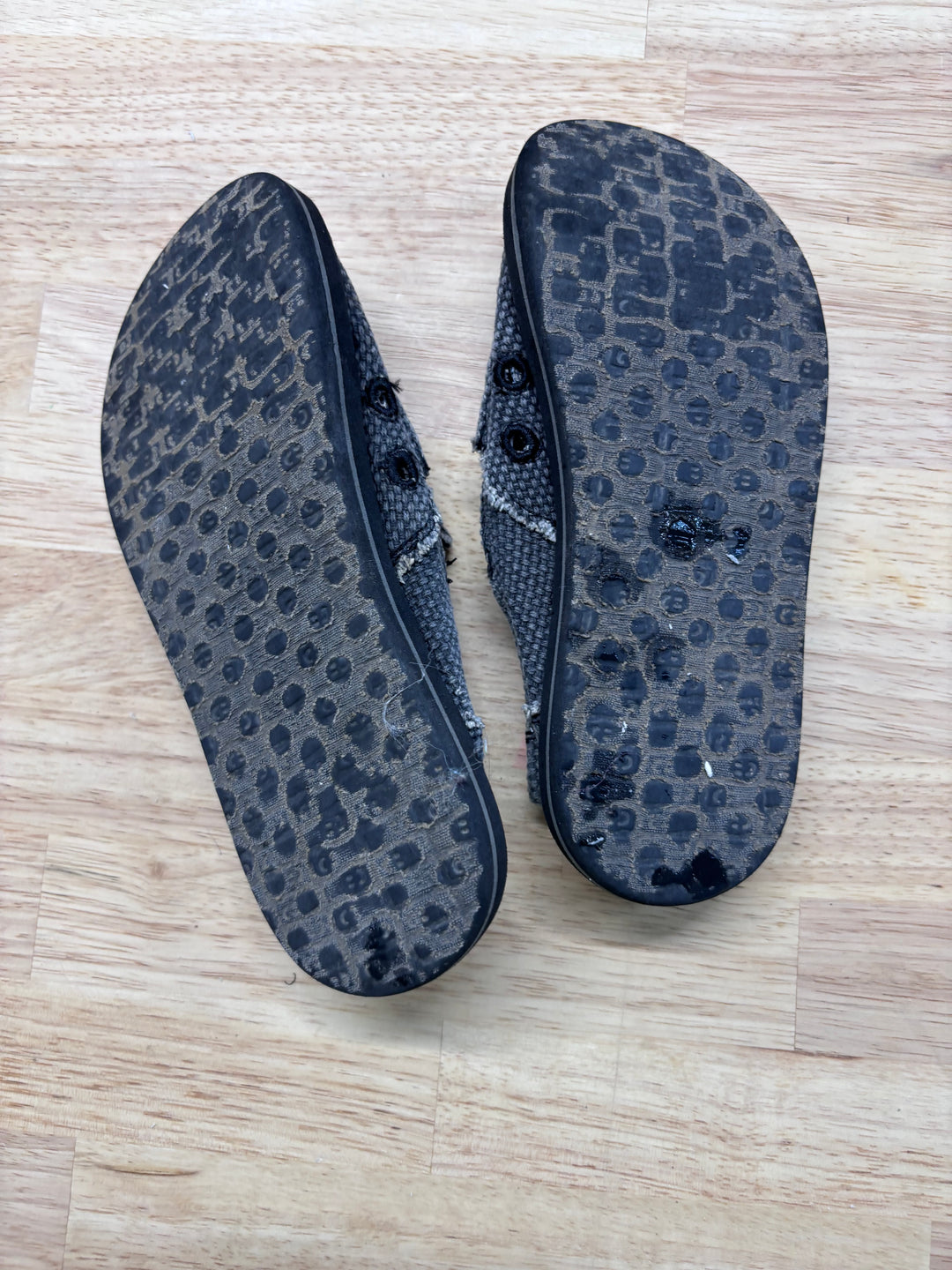 Sanuk Shoes, Size 13