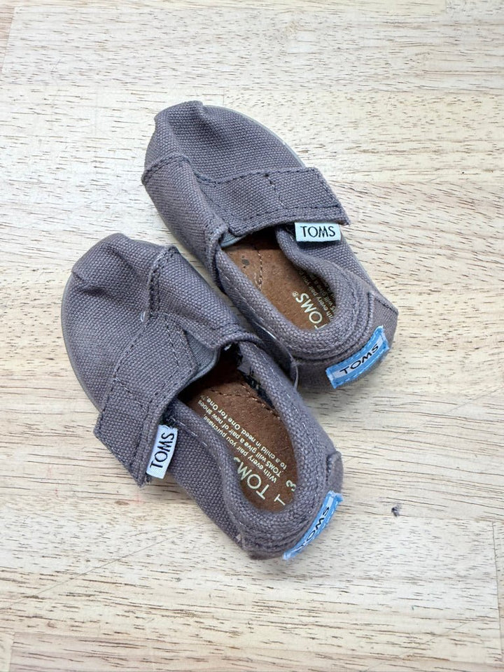 Toms Canvas Shoes – T3 (EU 18) | Brownish Grey - Nest and Sprout-Consignment