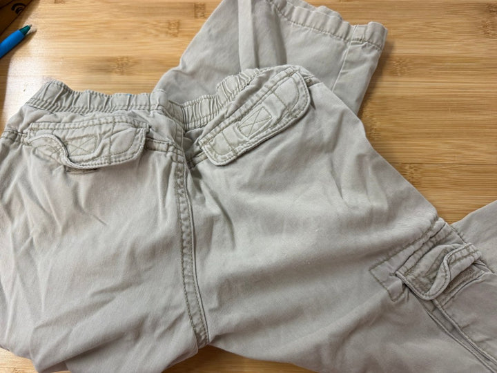 The Children's Place Cargo Pant – 6 | Beige | Lightweight - Nest and Sprout-Consignment