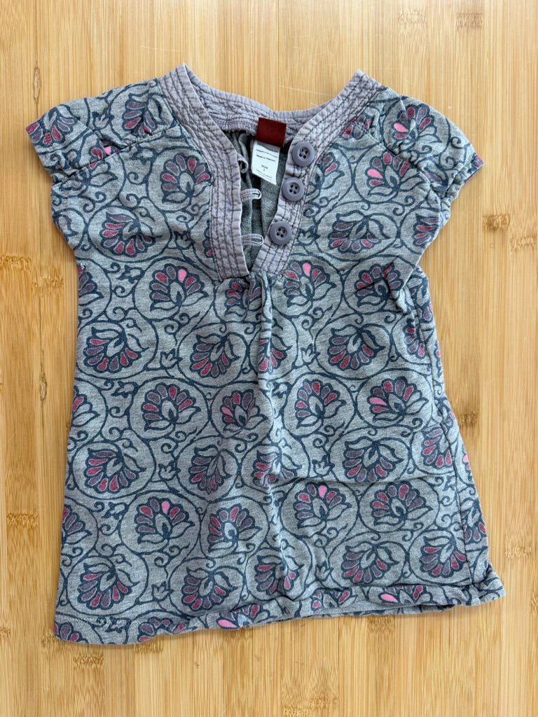 Tea Collection Dress – 2 | Grey Peacock Print with Button-Up Front - Nest and Sprout-Consignment