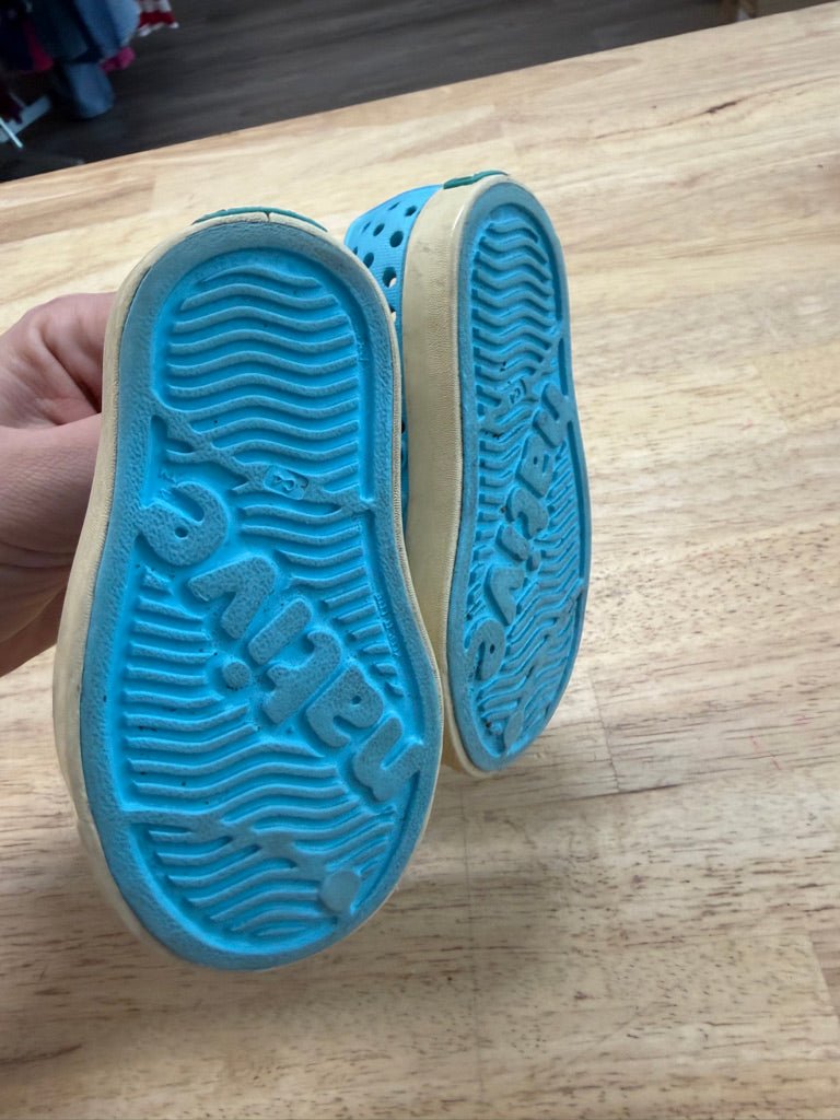 Native Shoes – C4 | Light Blue | = - Nest and Sprout - Consignment
