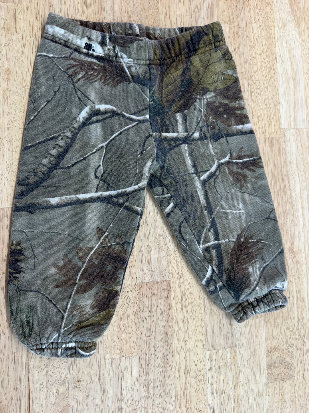 Bass Pro Shop Camo Fleece Pants – 12M | Play