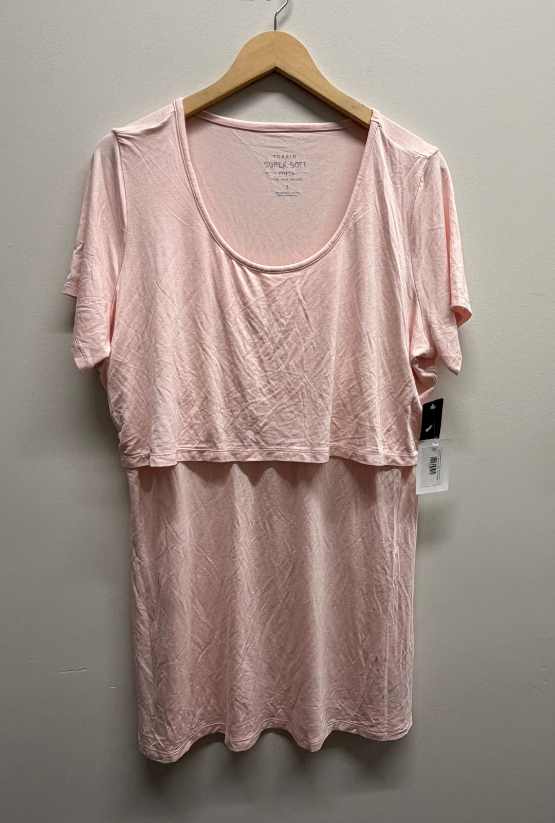Torrid Nursing Tee – 1x | Light Pink | Play