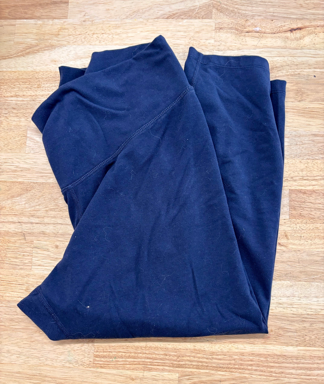 Old Navy Active Capris – Size Large; matenrity friendly design