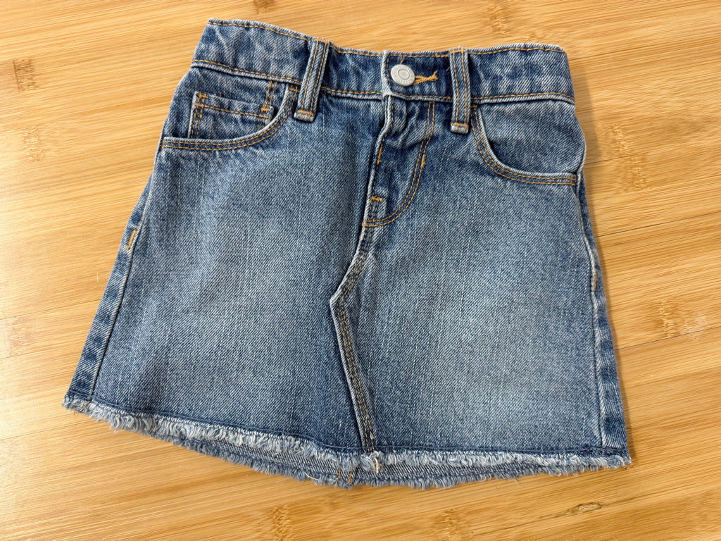 Old Navy Denim Skirt – 2T | Light Wash Adjustable