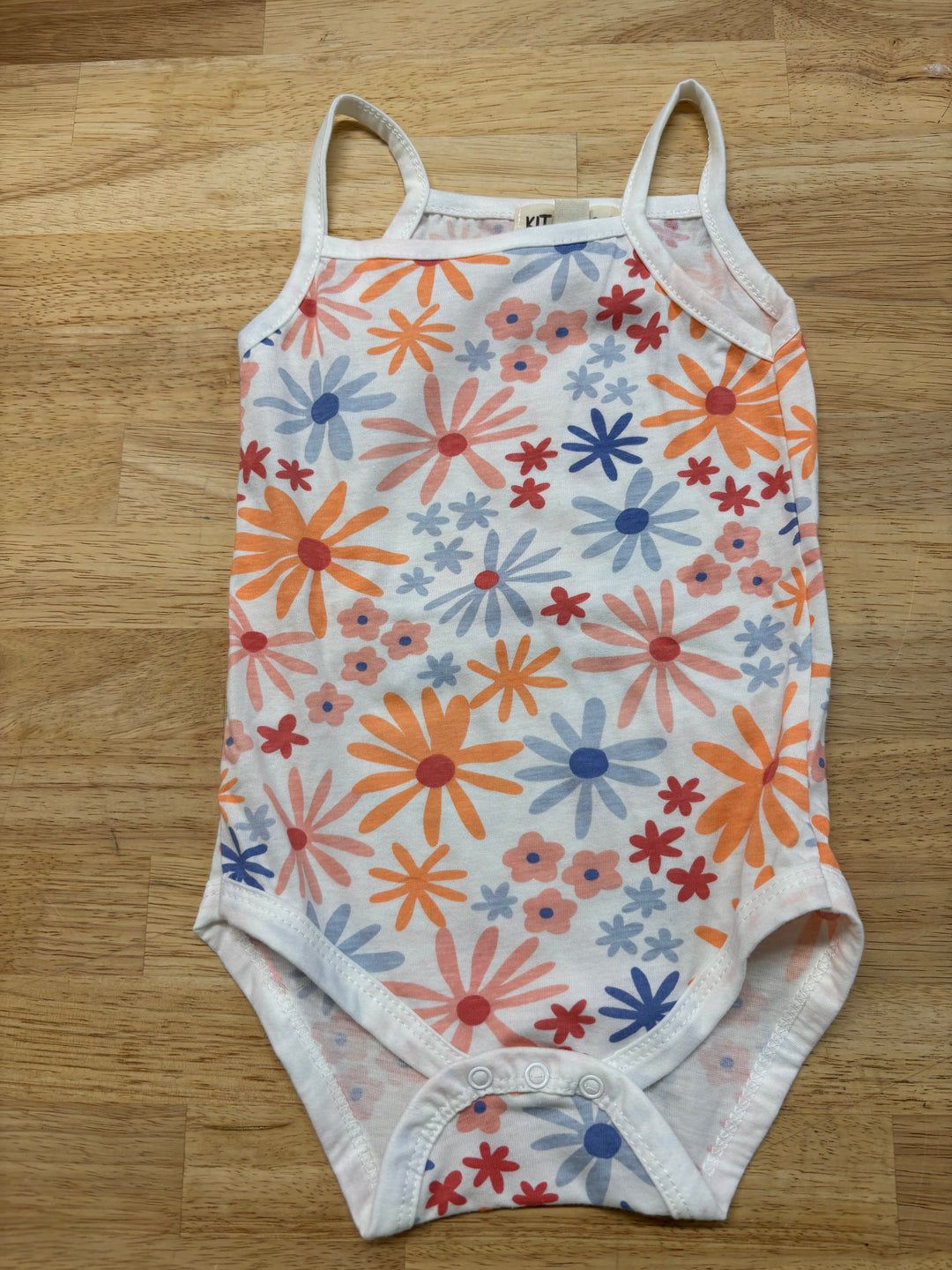 Kit & Pearl Set – 6-9M Floral Bodysuit & Shorts