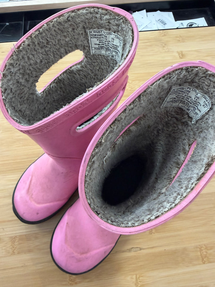 Bogs Faux Fur-Lined Boots – 11 (EU 29) | Pink | Play