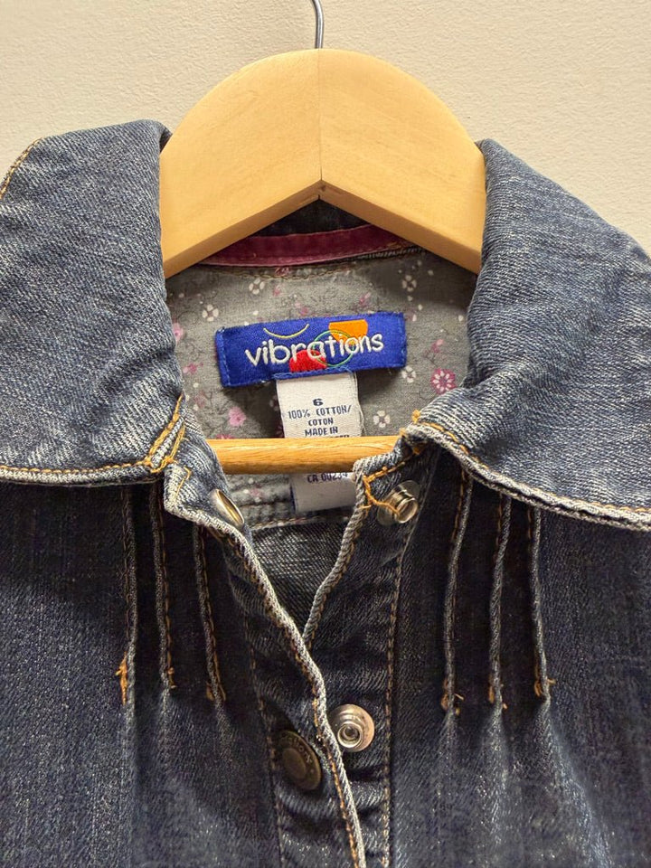 Vibrations Denim Dress – 6 | Darker Wash Button-Up Drop Waist Lined Collar 100% Cotton - Nest and Sprout-Consignment