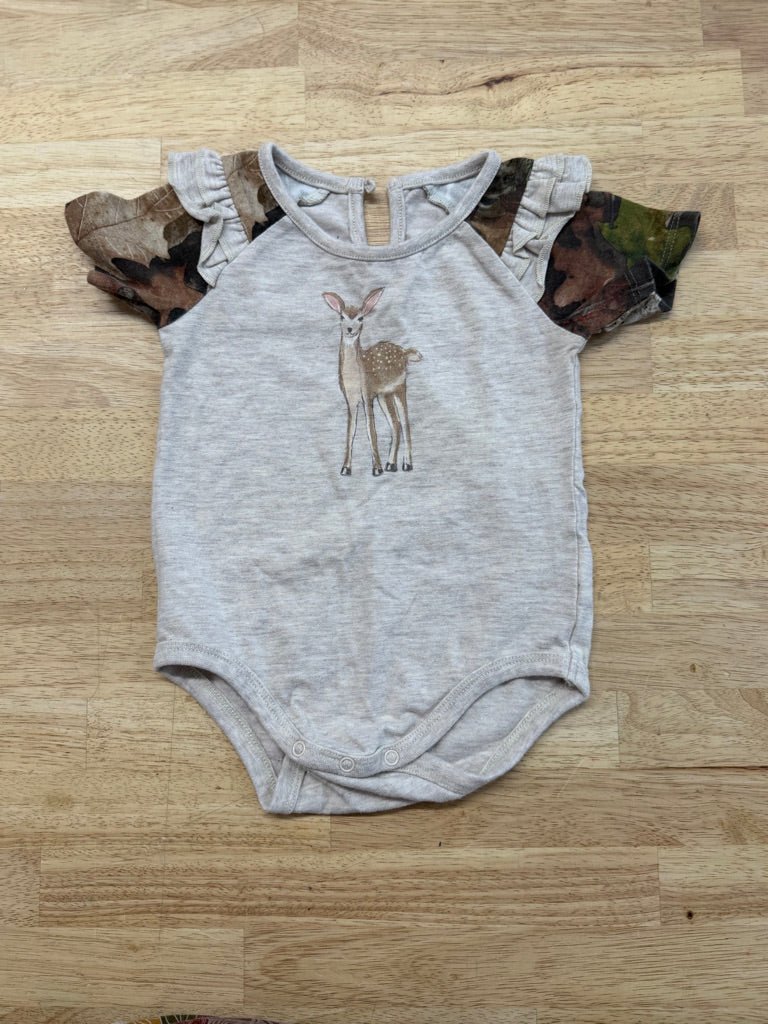 Bass Pro Bodysuit – 12M | Oatmeal Fauna Cap Sleeve - Nest and Sprout - Consignment