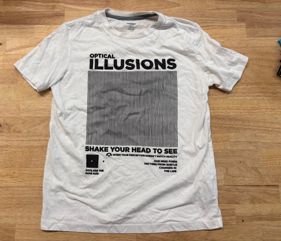 Old Navy Optical Illusion Tee – Size 10-12Y