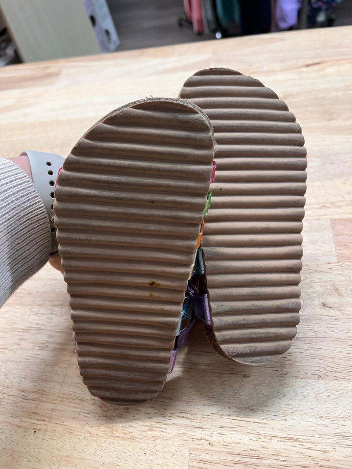 Olive & Edie Sandals Size 9M