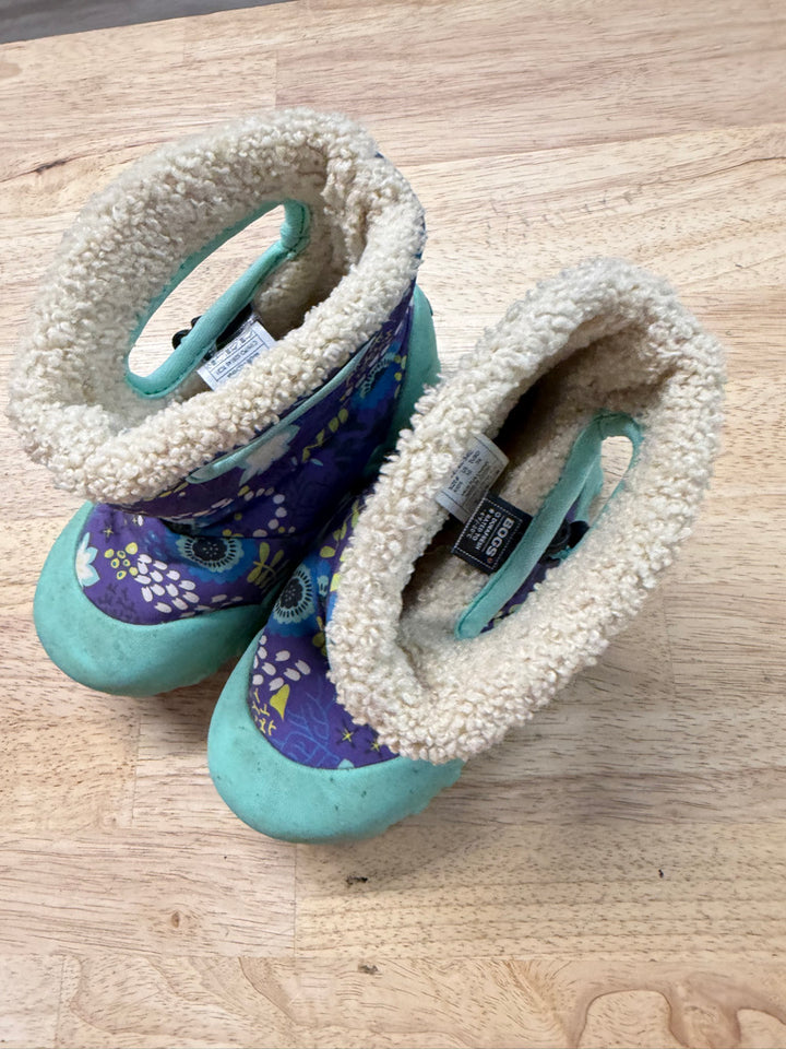 Bogs Winter Boot  | Turquoise with Purple Floral Print | -10 to -20 Rated