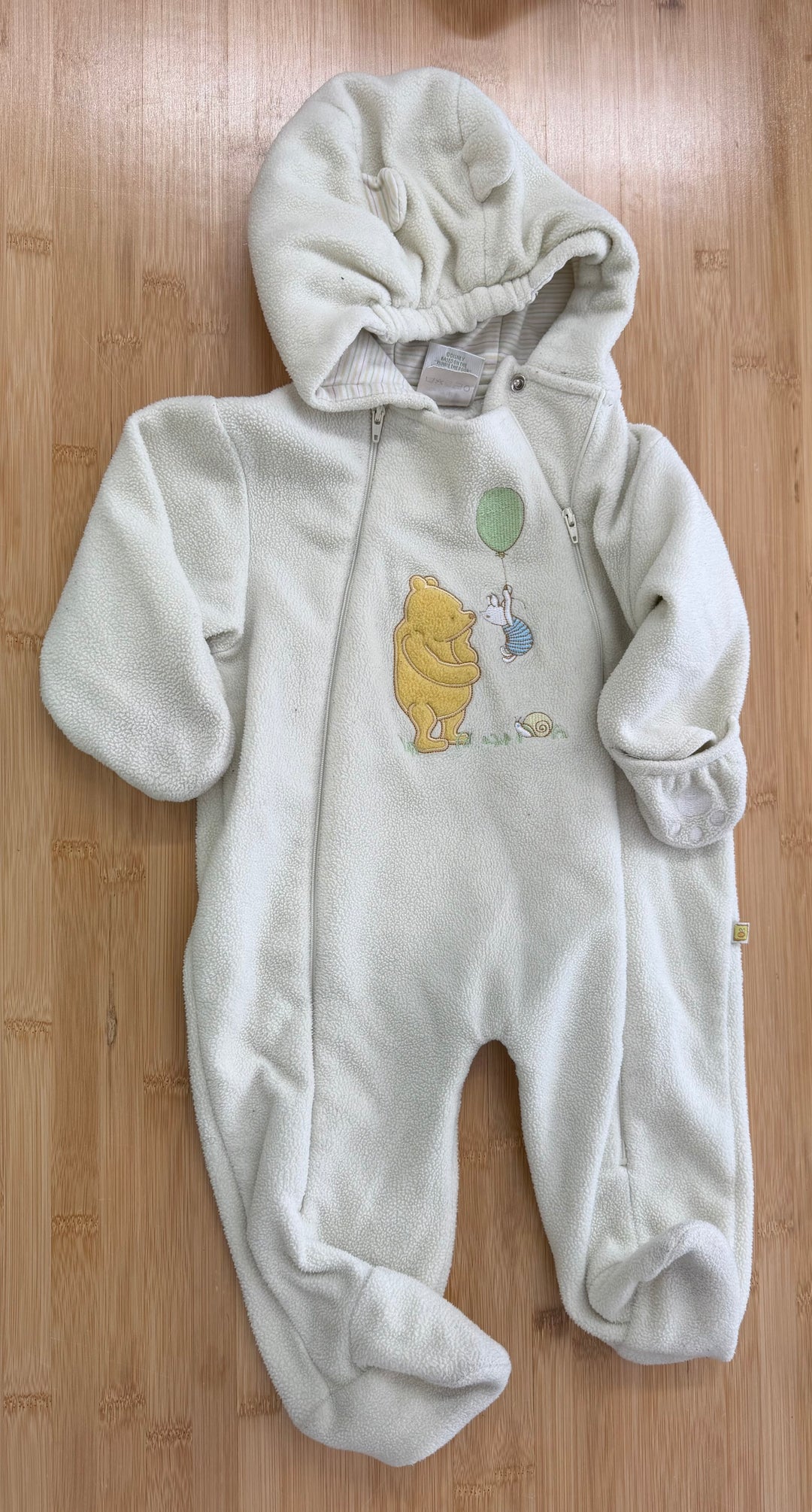Classic Pooh Yellow Fleece Suit – 9M | Pooh Graphic | Play