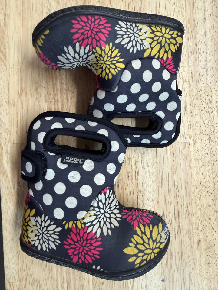 Baby Bogs Floral Thermal Boot – 5 (EU 21) | Black & White Polka Dot -10°C | Play