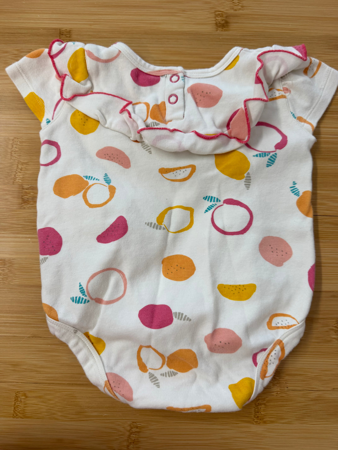 Pehr for Indigo Baby Bodysuit – 6–12M | Citrus Fruit Print Short Sleeve Ruffle Neckline Bubble