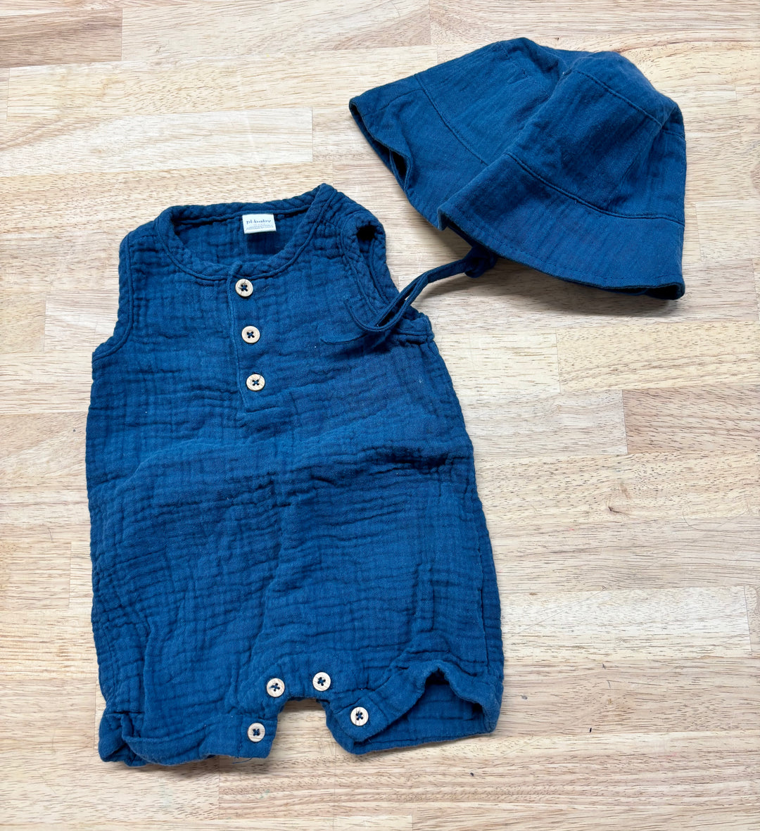 Petit Lem Muslin Short Romper with Hat – 3M
