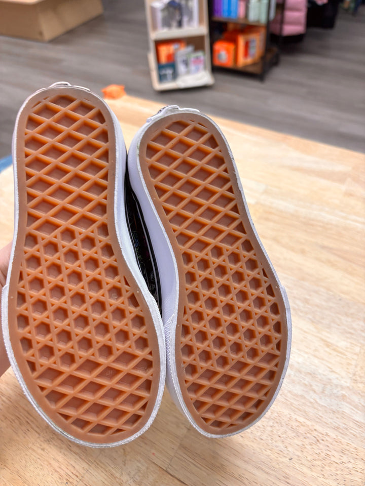 Vans Sneakers – 11