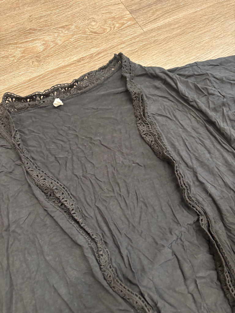 Pink Blush Kimono – Size XL (Black)