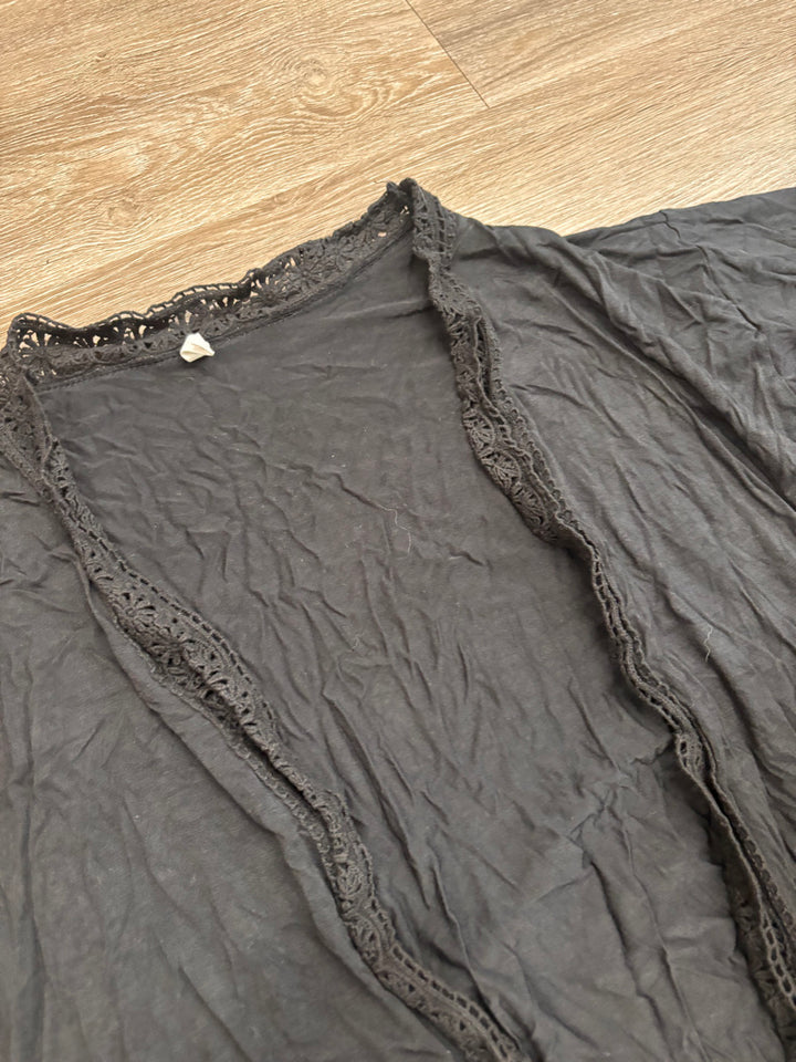 Pink Blush Kimono – Size XL (Black)