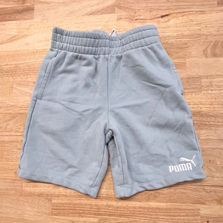 Puma Sweatshorts Size 6/7
