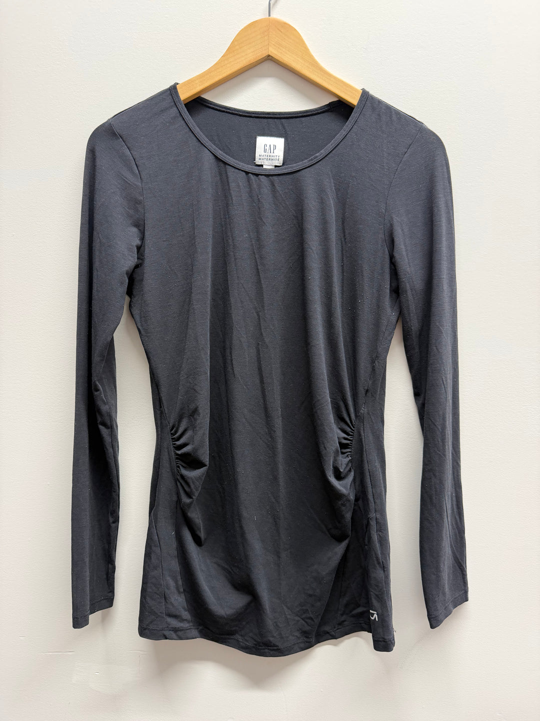 Gap Maternity Long Sleeve Shirt – Small | Black | Lightweight | 2 Available