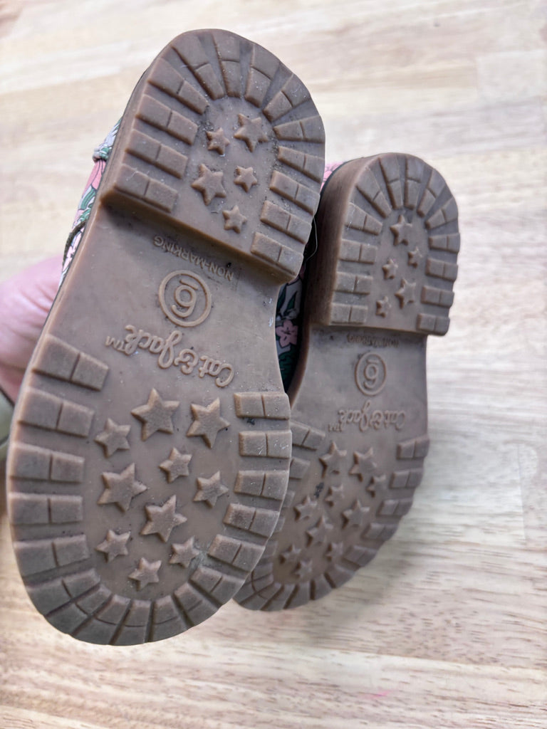 Cat & Jack Size 6 Floral Lace-Up Boots