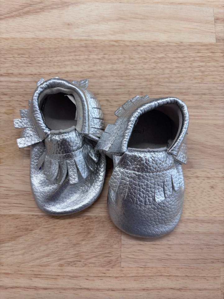 Silver Moccasins, 11cm