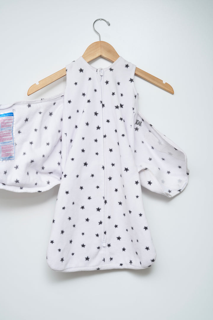 Halo SleepSack Swaddle, Fleece Size Small 3-6 Mont    | Clearance                       hs Stars