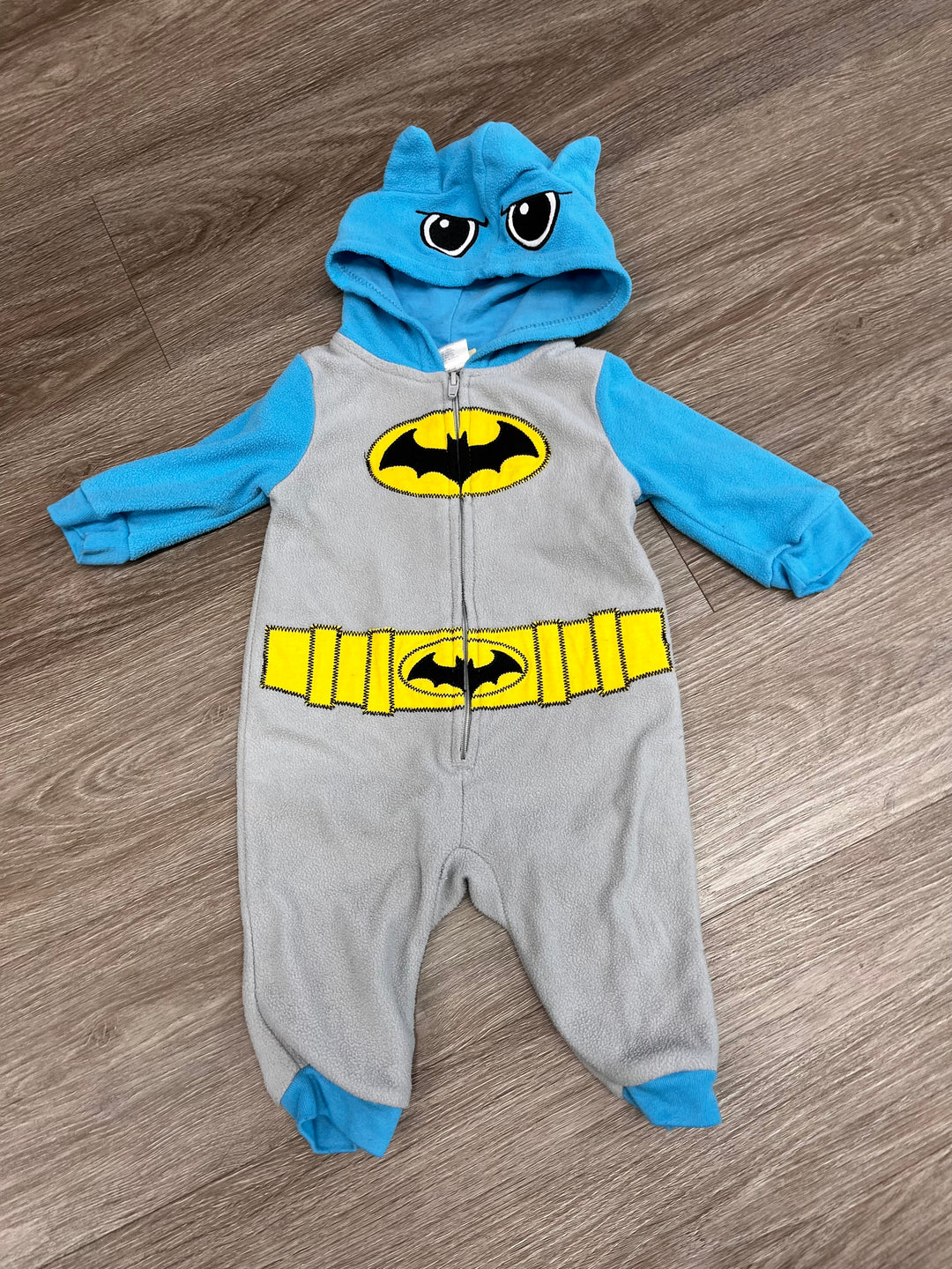 DC Comics 3–6M Fleece Romper – Batman Hood
